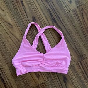 Pink aerie sports bra size medium never worn